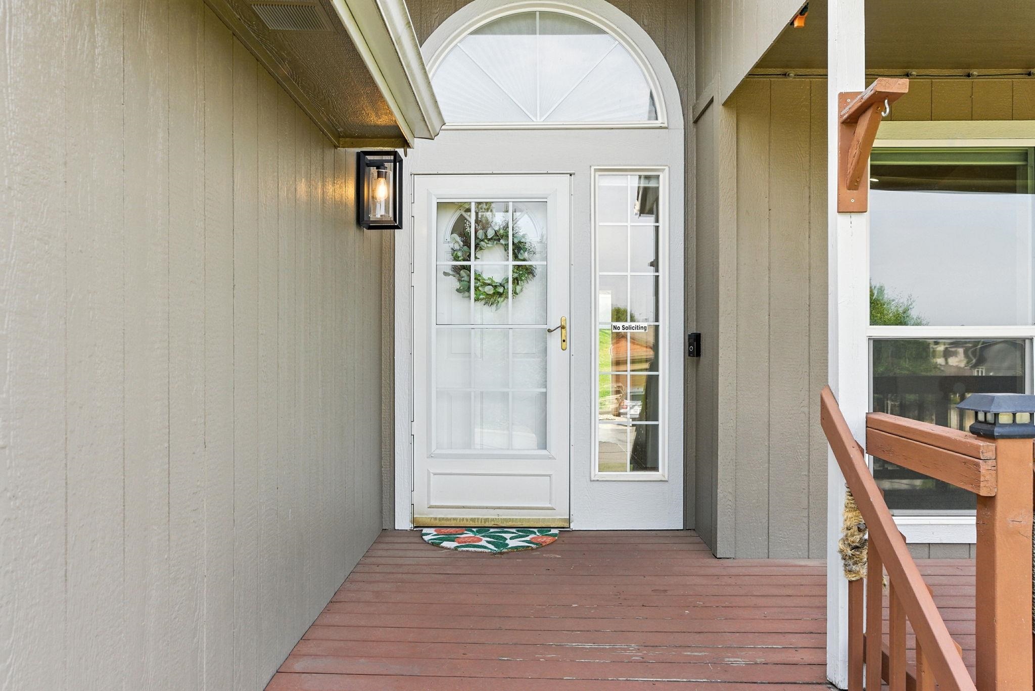 1124 South Moen Road Greenacres, WA 99016 - Photo 2 of 41