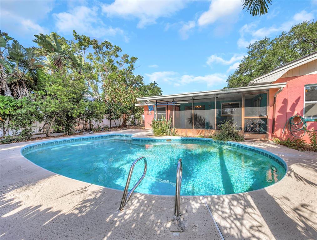 2913 Fairfield Court Dunedin, FL 34698 - Photo 33 of 47