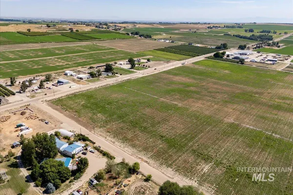 $295,000 | 2 Wilder Id 83676, Wilder, ID 83676