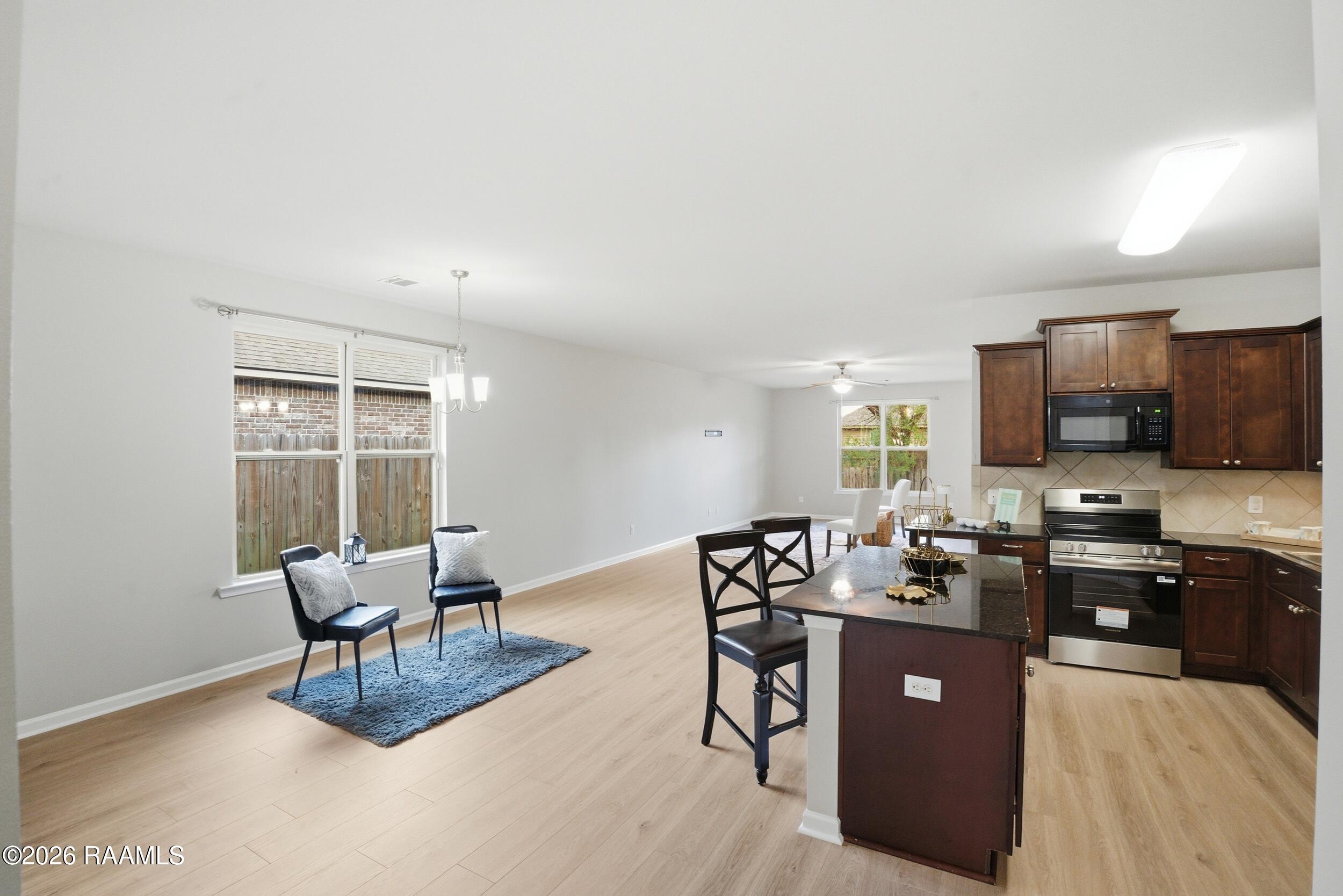 204 Bridle Way Lafayette, LA 70507 - Photo 2 of 9 HUGE living/Kitchen/dining area