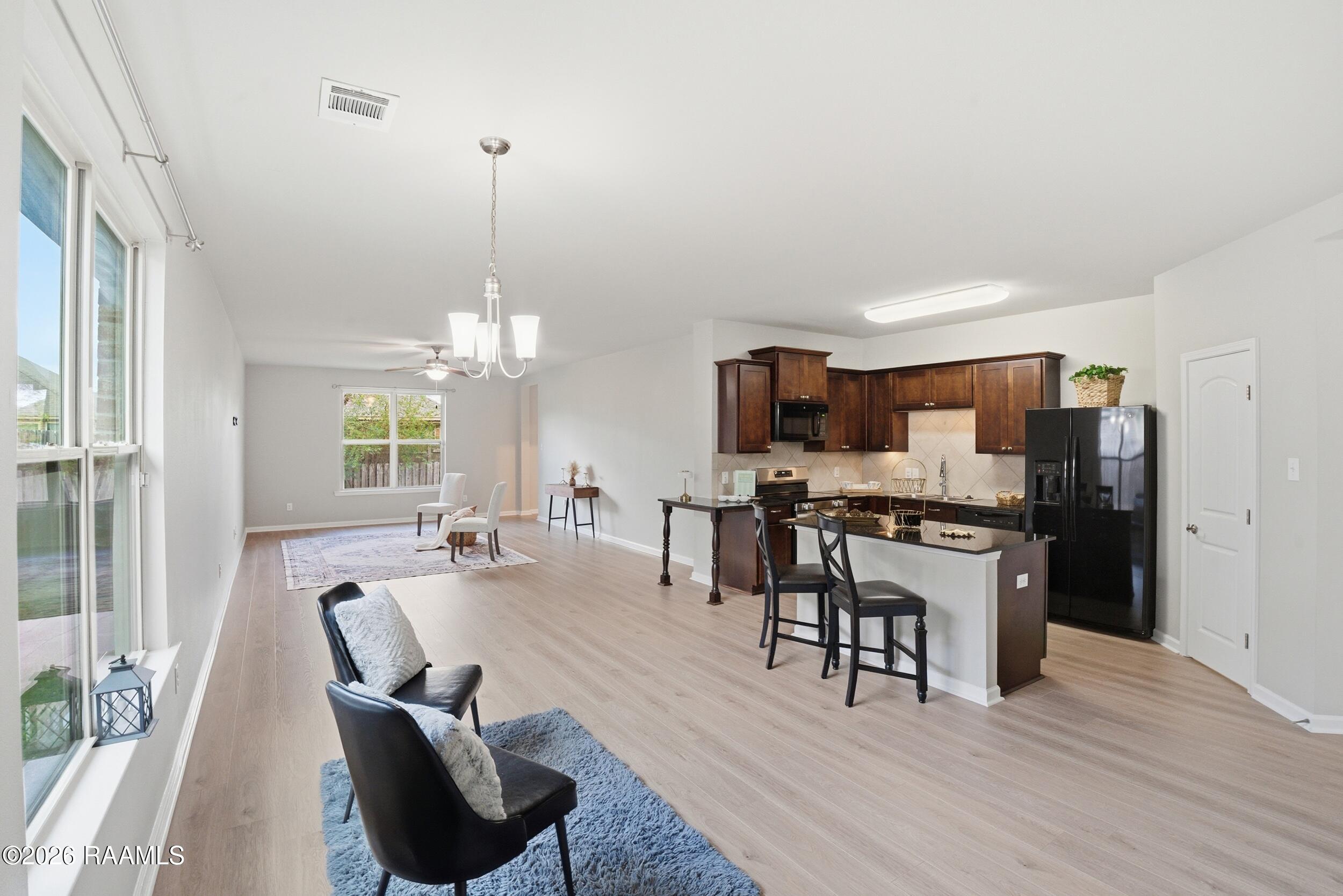 204 Bridle Way Lafayette, LA 70507 - Photo 4 of 9 HUGE living/Kitchen/dining area
