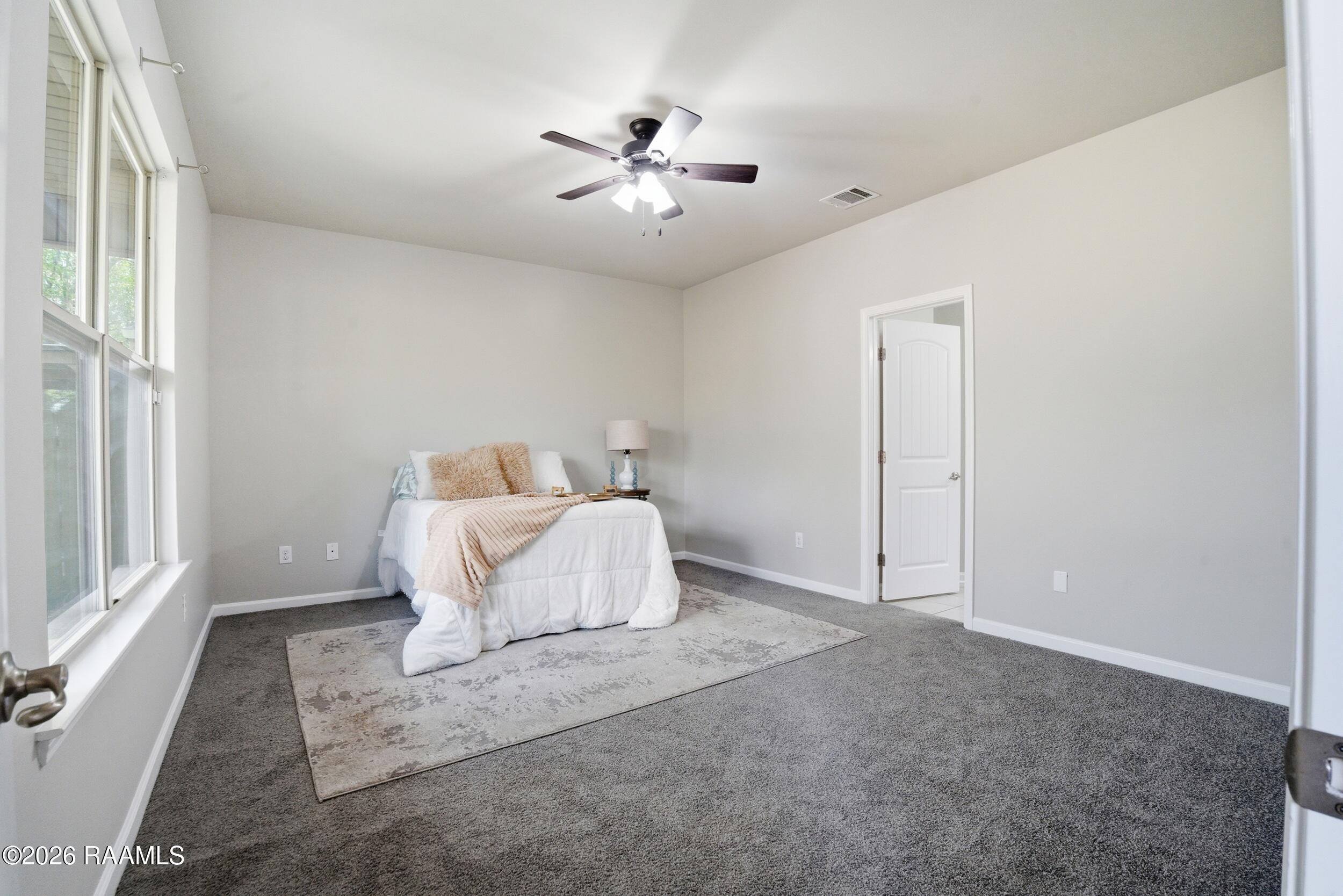 204 Bridle Way Lafayette, LA 70507 - Photo 6 of 9 Primary Suite