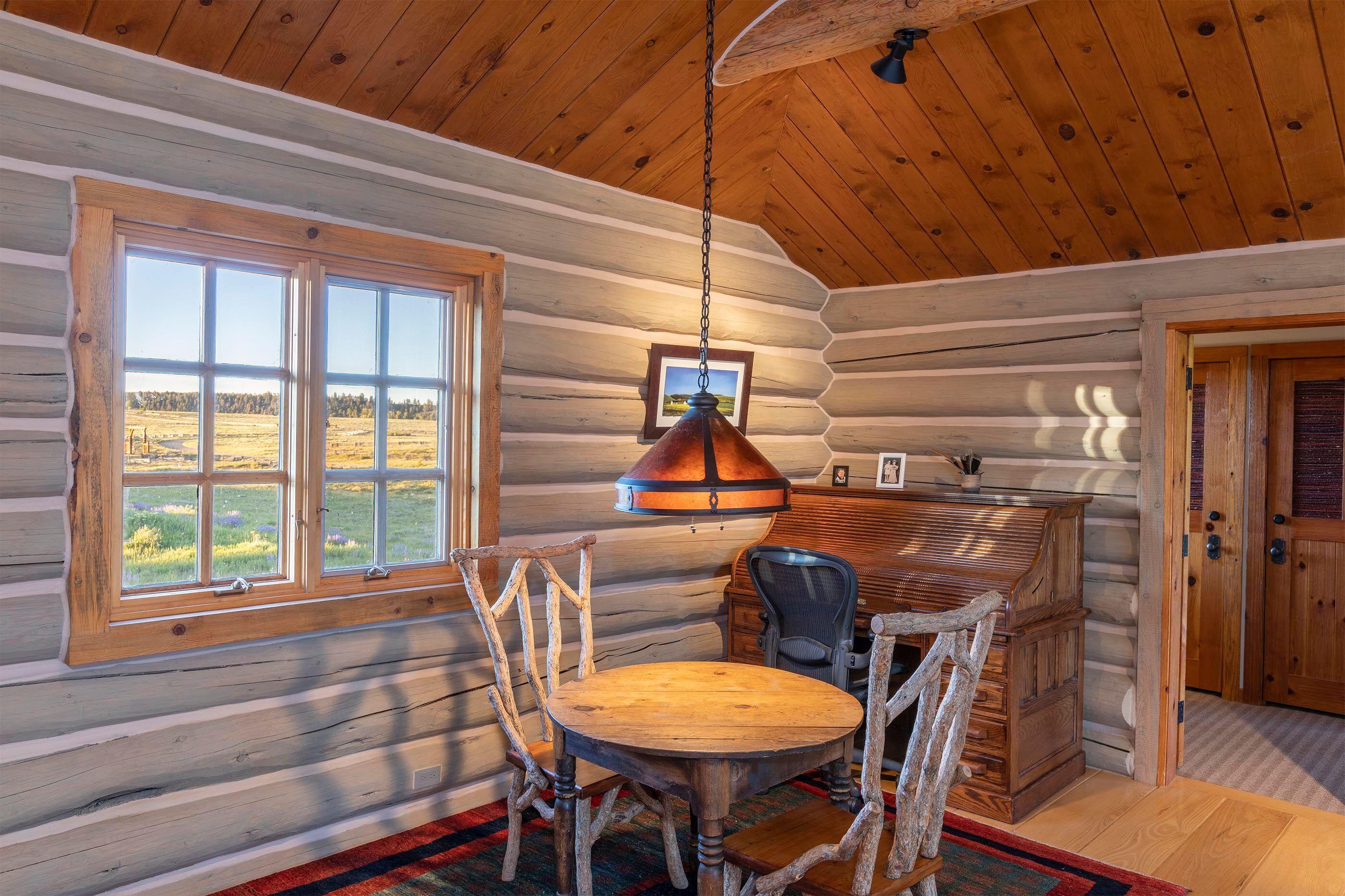 2045 West Anderson Road Placerville, CO 81430 - Photo 16 of 28 Loft