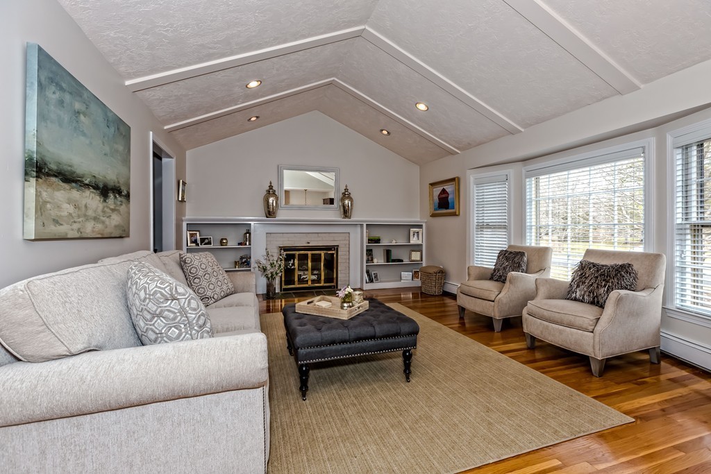 14 Ward Road Sudbury, MA 01776 - Photo 4 of 20