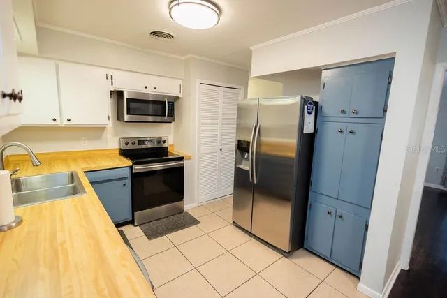 $240,000 | 432 Southwest Theresa Court, Lake City, FL 32025