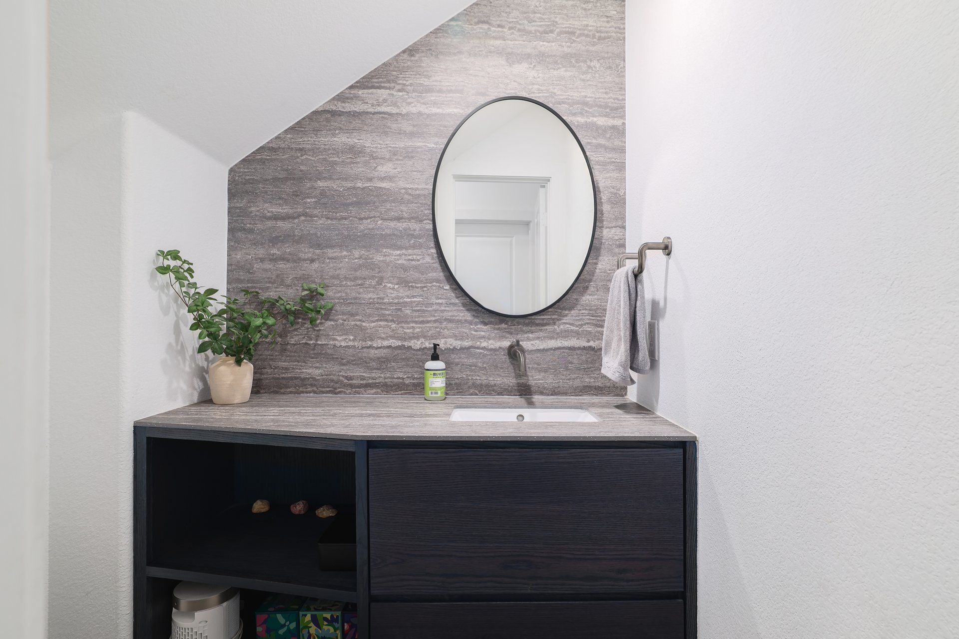411 Jack Ryan Kyle, TX 78640 - Photo 10 of 30 a bathroom with a sink and a mirror