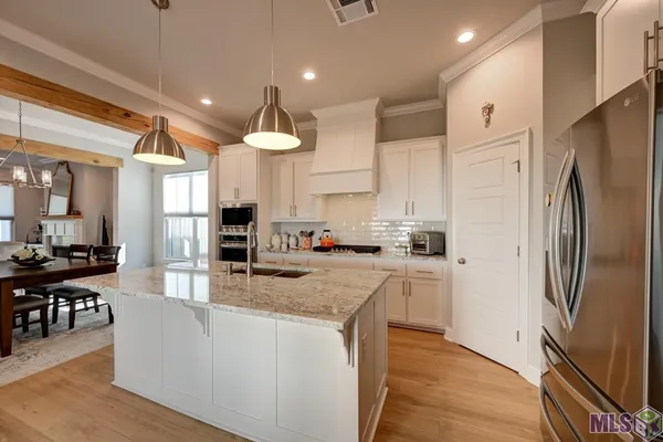 $390,000 | 462 Sweet Grass Loop, Thibodaux, LA 70301