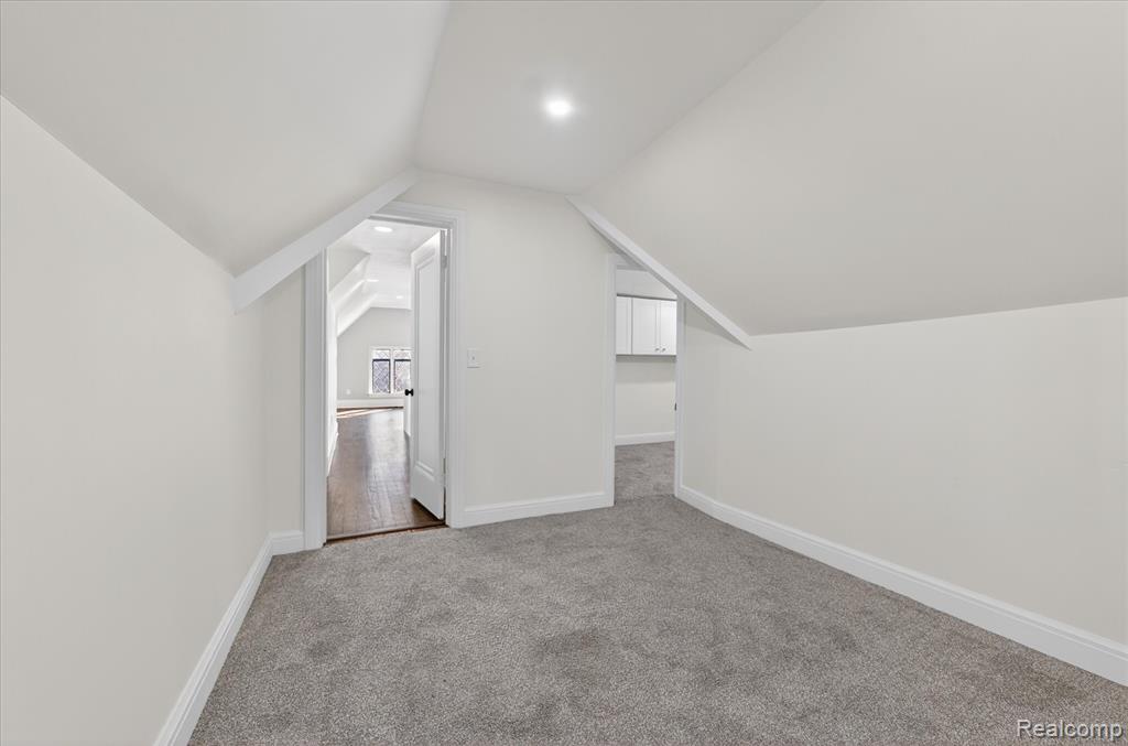 3261 Sherbourne Road Detroit, MI 48221 - Photo 39 of 48