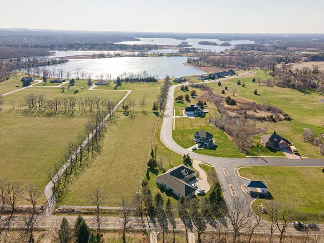 $32,000 | 47 Coronado Drive, Jackson, MI 49201