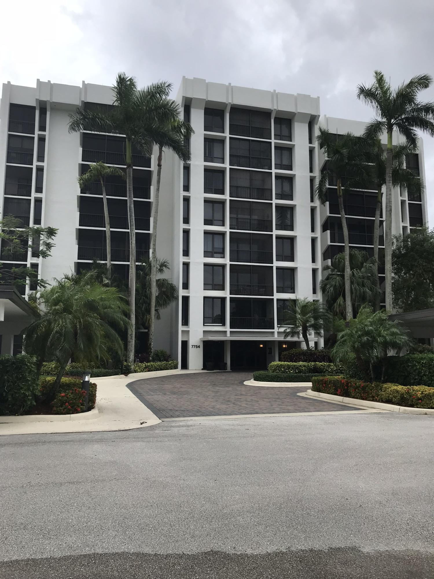 7754 Lakeside Boulevard, Unit 484 Boca Raton, FL 33434 - Photo 1 of 40 829F60D9-F7BC-4742-86C5-5FCC42F20CA6