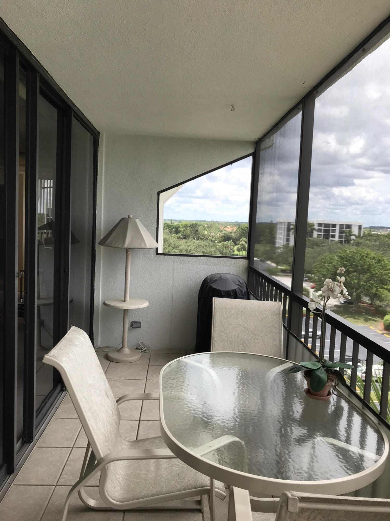 7754 Lakeside Boulevard, Unit 484 Boca Raton, FL 33434 - Photo 14 of 40 2550C636-8FE8-4CE3-8E7C-B812939AAEB8