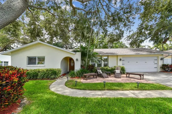 $639,000 | 12801 Kimberly Oaks Circle, Largo, FL 33774