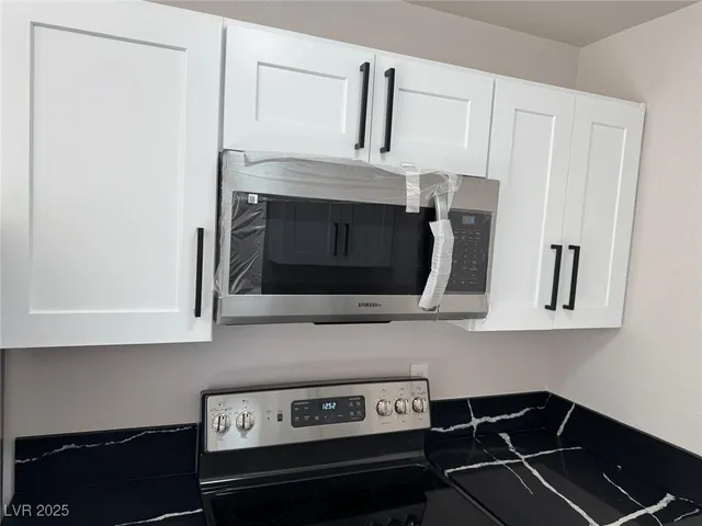 $725,000 | 2532 Ellis Street, North Las Vegas, NV 89030