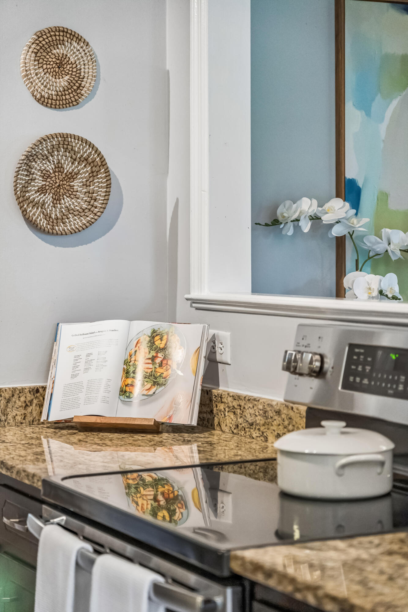 952 Anchor Road Charleston, SC 29412 - Photo 16 of 52 Stovetop