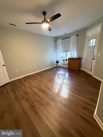 $2,700 | 400 Symphony Circle, Unit 219H, Hunt Valley, MD 21030