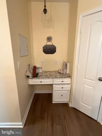 $2,700 | 400 Symphony Circle, Unit 219H, Hunt Valley, MD 21030