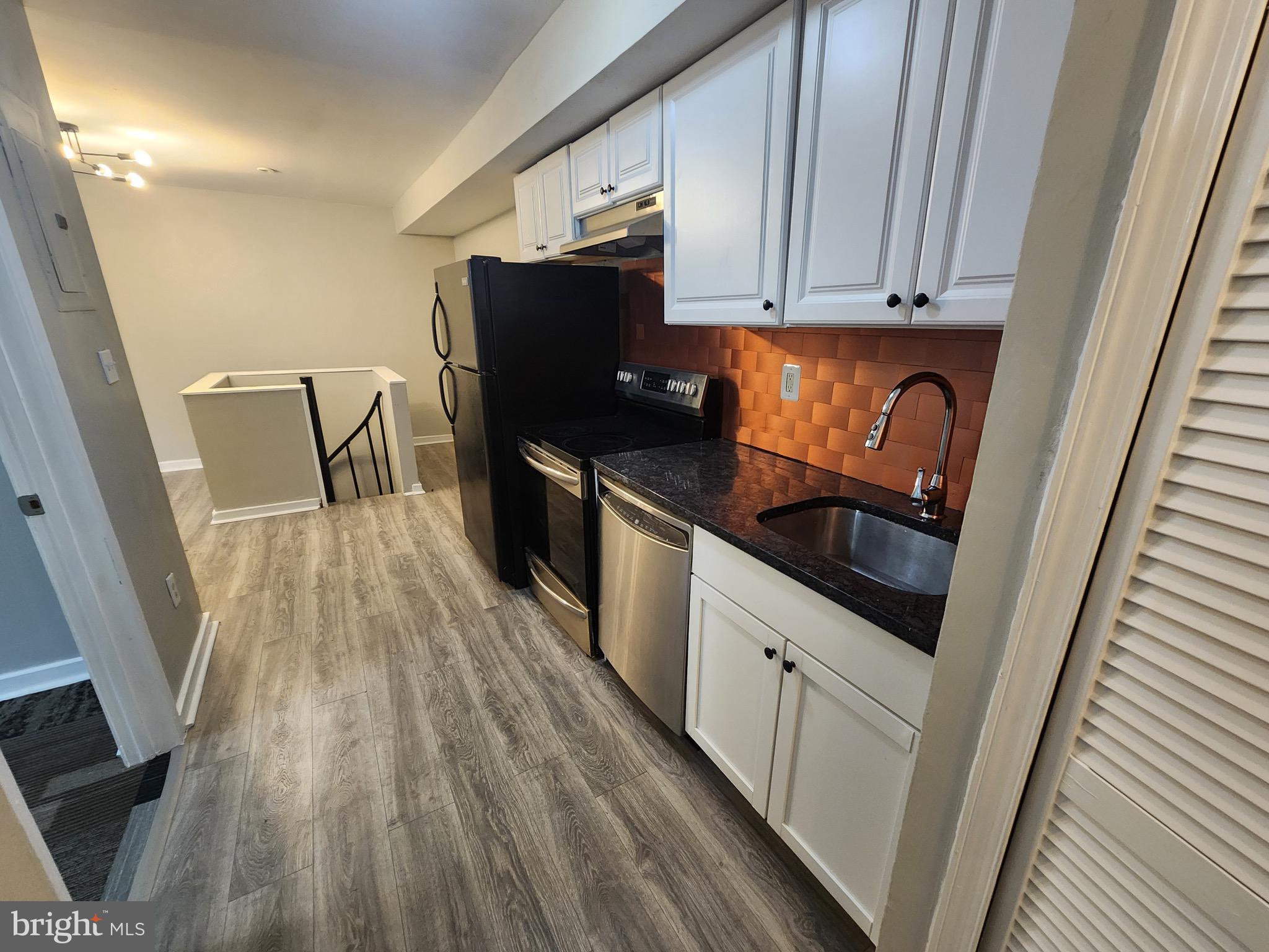 4606 Hillside Road Southeast Washington, DC 20019 - Photo 2 of 12 Gallery Image 2