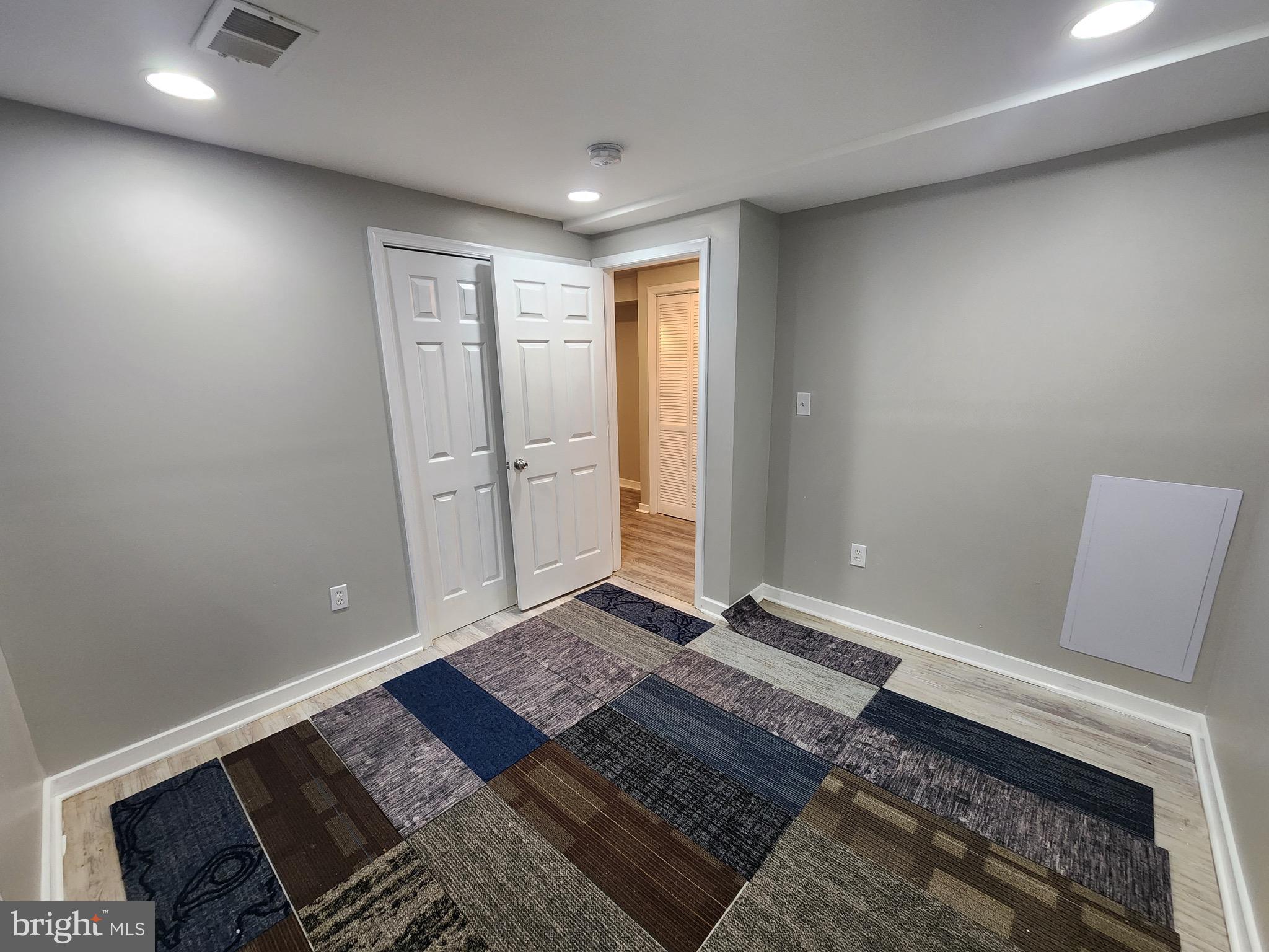 4606 Hillside Road Southeast Washington, DC 20019 - Photo 8 of 12 Gallery Image 8