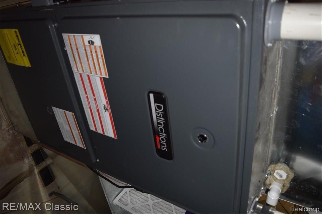 9495 Quail Ridge Run Brighton, MI 48114 - Photo 80 of 85 New Furnace!