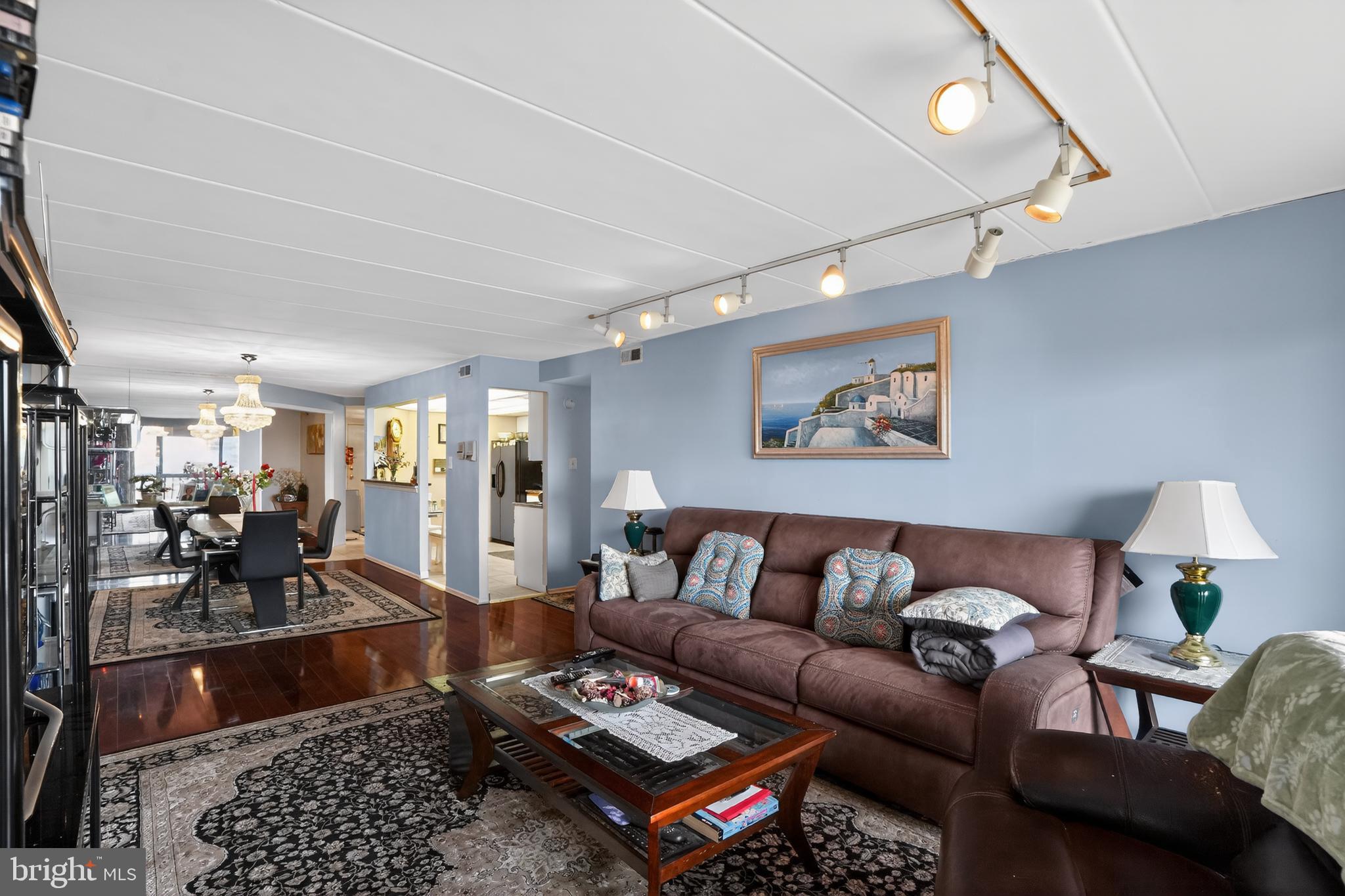 2131 Welsh Road, Unit 312 Philadelphia, PA 19115 - Photo 5 of 37