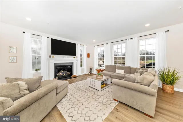 $765,000 | 1007 Shenandoah View Parkway, Brunswick, MD 21716