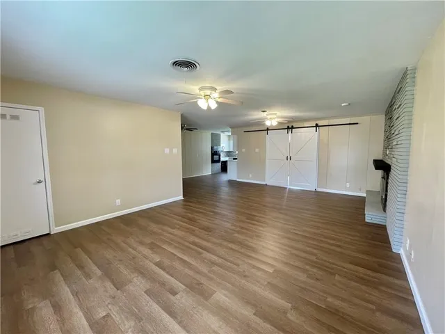 $2,275 | 502 Evergreen Drive, Corpus Christi, TX 78412