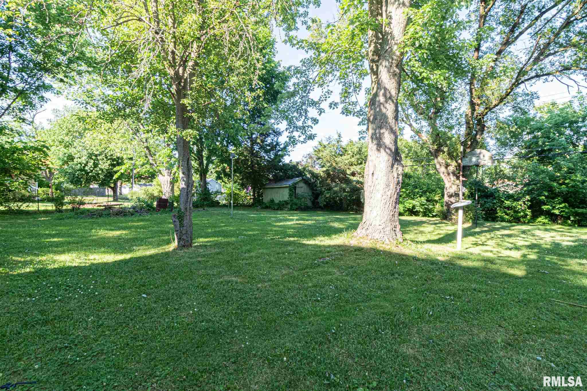 204 Mary Street Washington, IL 61571 - Photo 24 of 27 Gallery Image 24