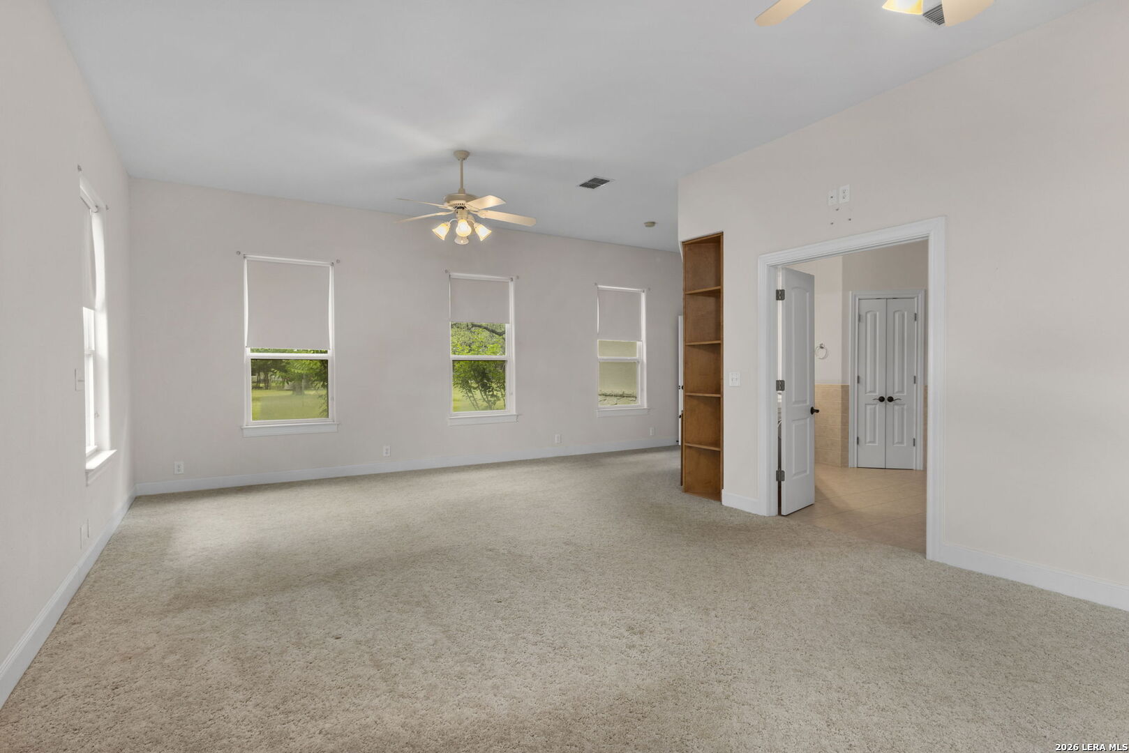 241 Ammann Road Boerne, TX 78015 - Photo 20 of 40