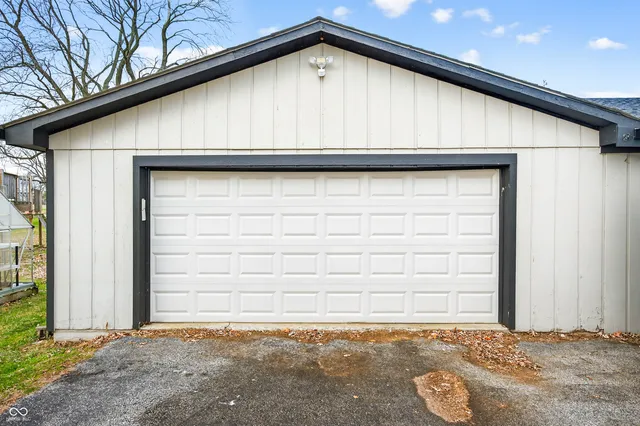 $475,000 | 2648 West State Road 144, Franklin, IN 46131