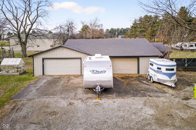 $475,000 | 2648 West State Road 144, Franklin, IN 46131