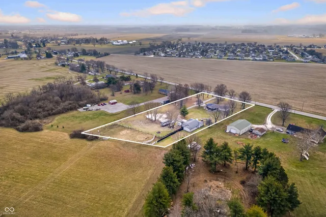 $475,000 | 2648 West State Road 144, Franklin, IN 46131