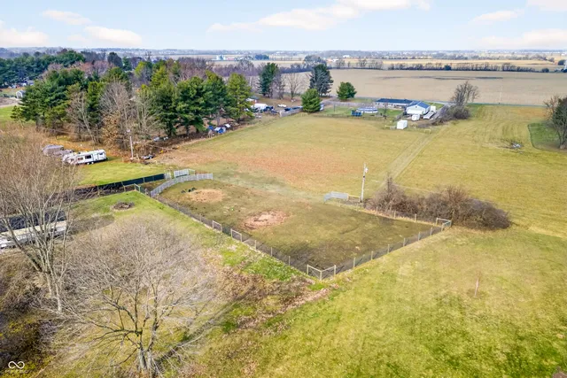 $475,000 | 2648 West State Road 144, Franklin, IN 46131