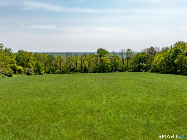 $795,000 | 77 Windy Ridge Road, Warren, CT 06754