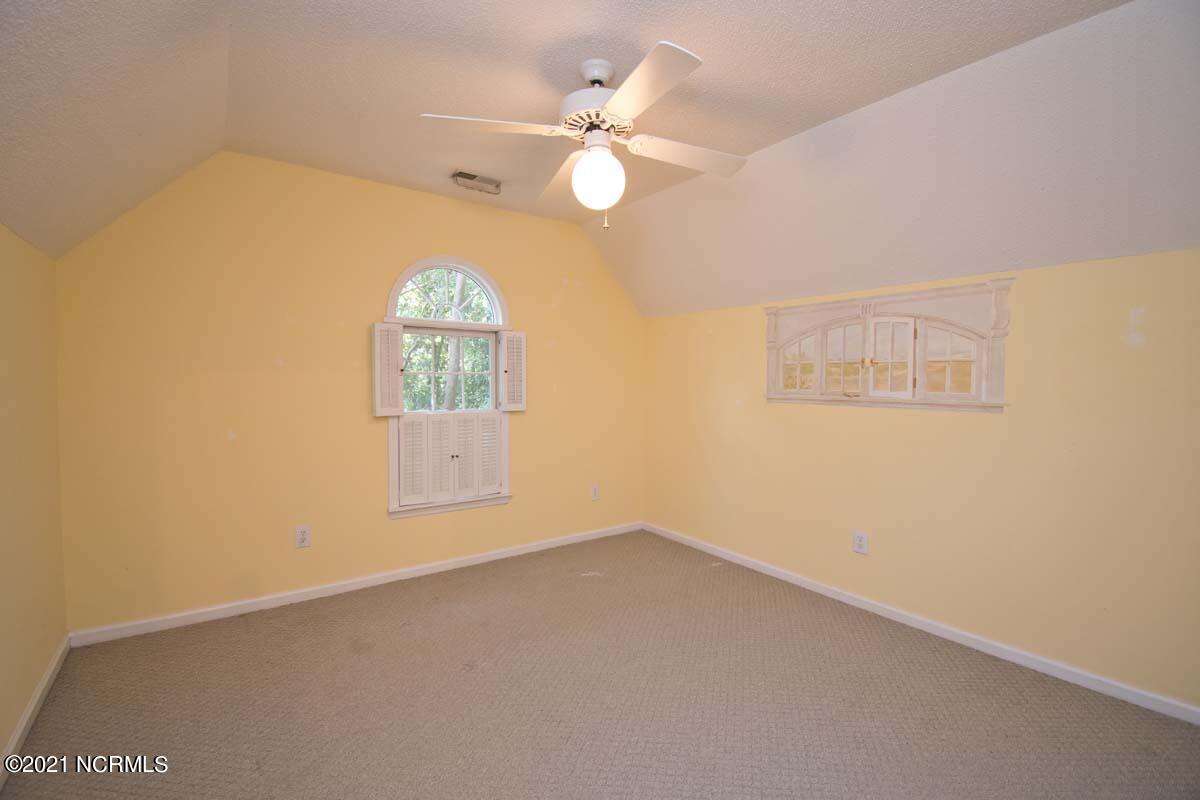 416 Emerald Circle Emerald Isle, NC 28594 - Photo 13 of 50 Bedroom 3
