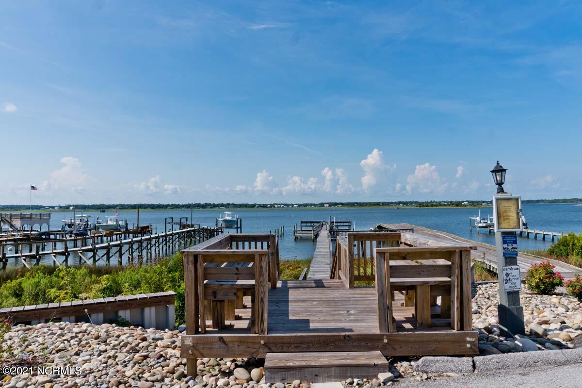 416 Emerald Circle Emerald Isle, NC 28594 - Photo 20 of 50 Neighbohood Pier