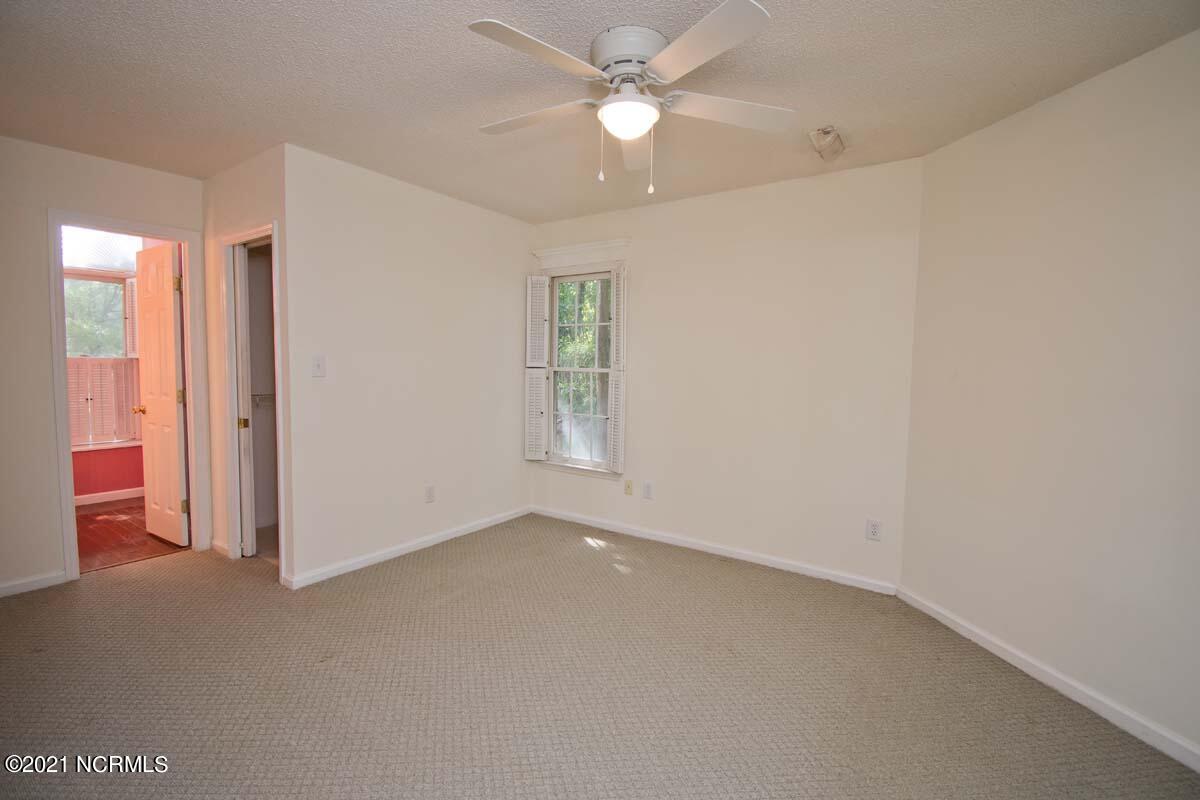 416 Emerald Circle Emerald Isle, NC 28594 - Photo 10 of 50 master Br 2