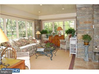 217 Hilldale Road Villanova, PA 19085 - Photo 8 of 12