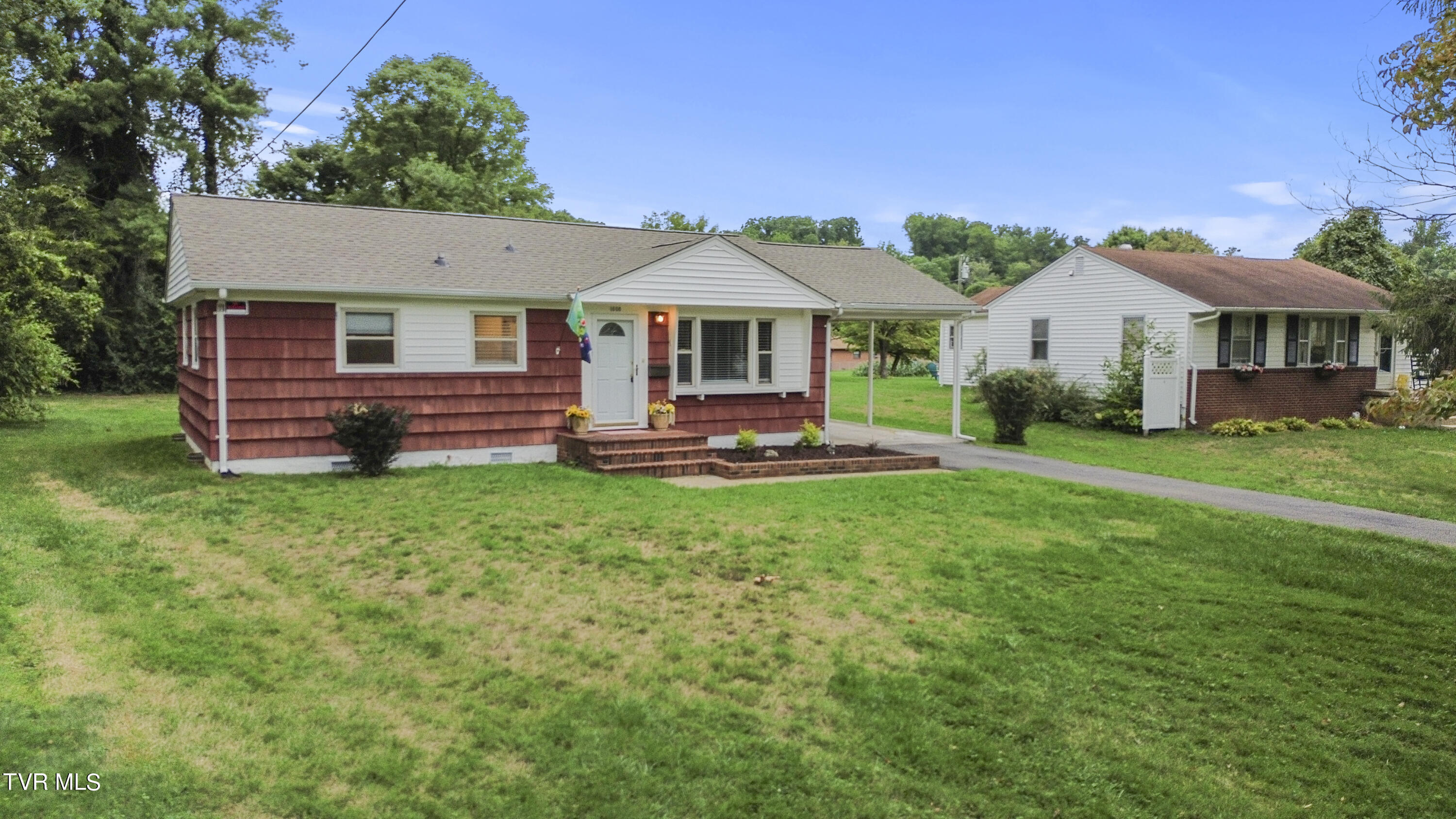 1608 Wendover Road Bristol, VA 24201 - Photo 19 of 32 DJI_0426
