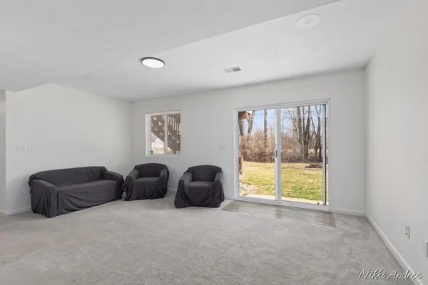 $359,900 | 10868 Douglas Drive, Allendale, MI 49401