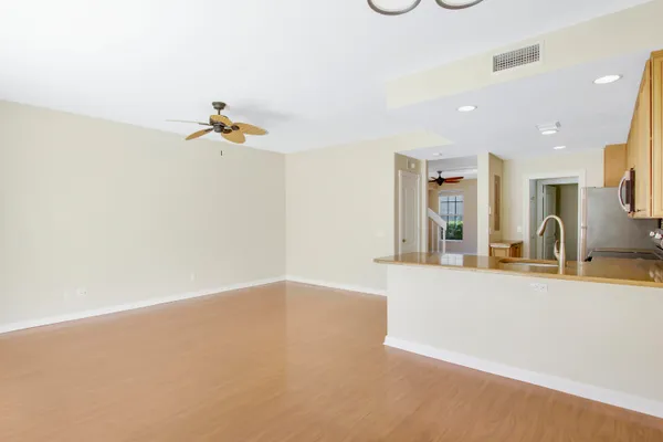 $3,950 | 164 Poinciana Drive, Jupiter, FL 33458