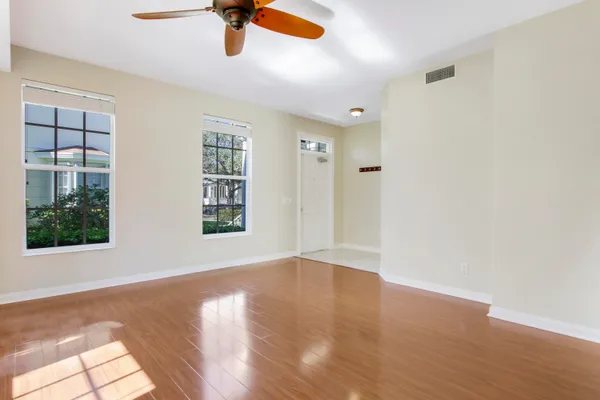$3,950 | 164 Poinciana Drive, Jupiter, FL 33458