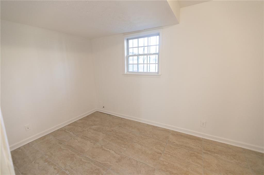 2761 Rockdale Drive Decatur, GA 30034 - Photo 9 of 24