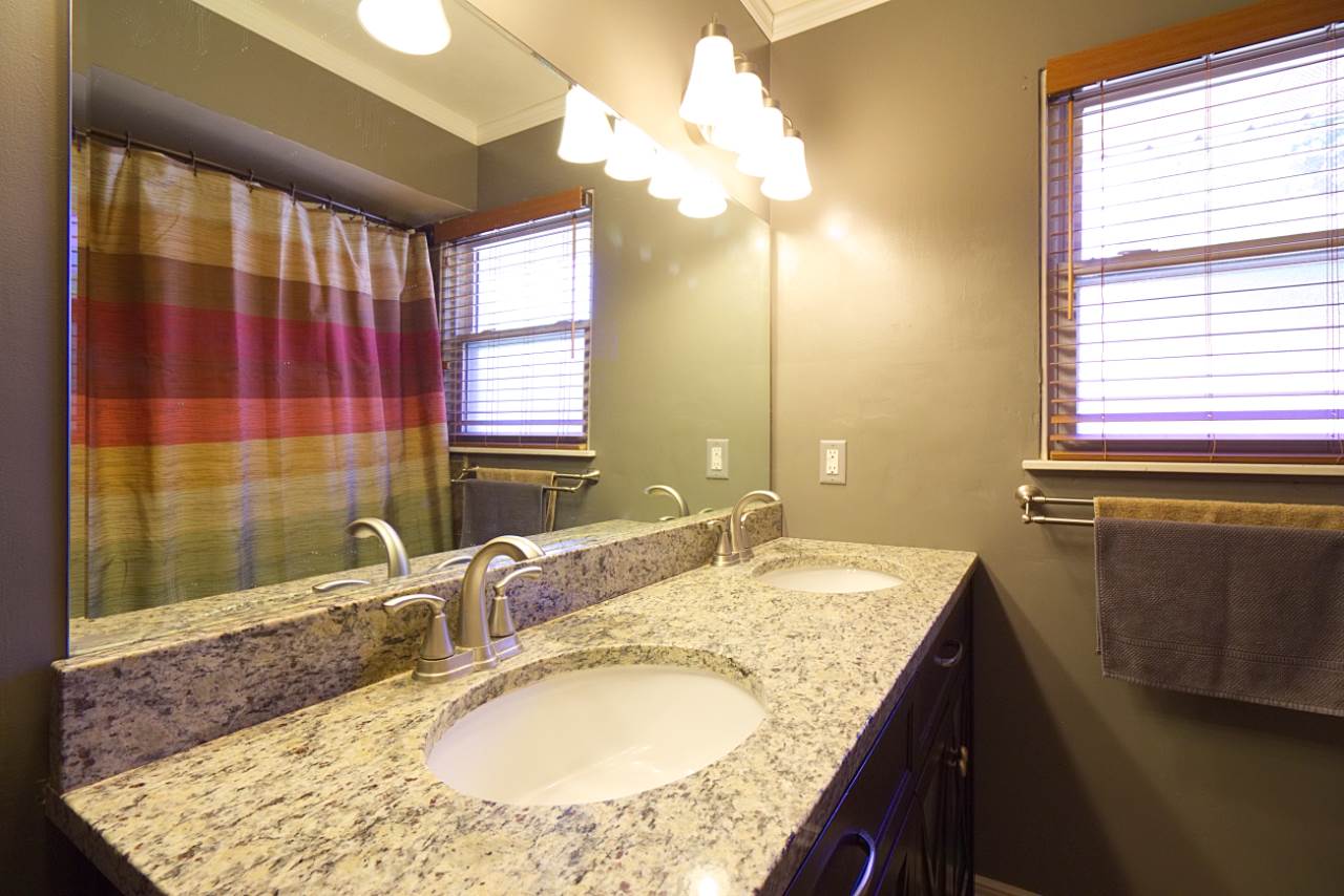 1001 Sheridan Road Pekin, IL 61554 - Photo 17 of 36 Gallery Image 17
