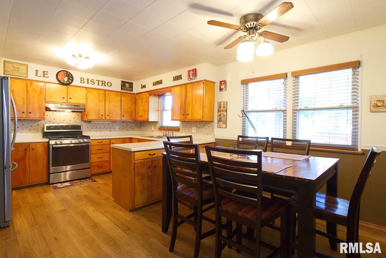 1001 Sheridan Road Pekin, IL 61554 - Photo 3 of 36 Gallery Image 3