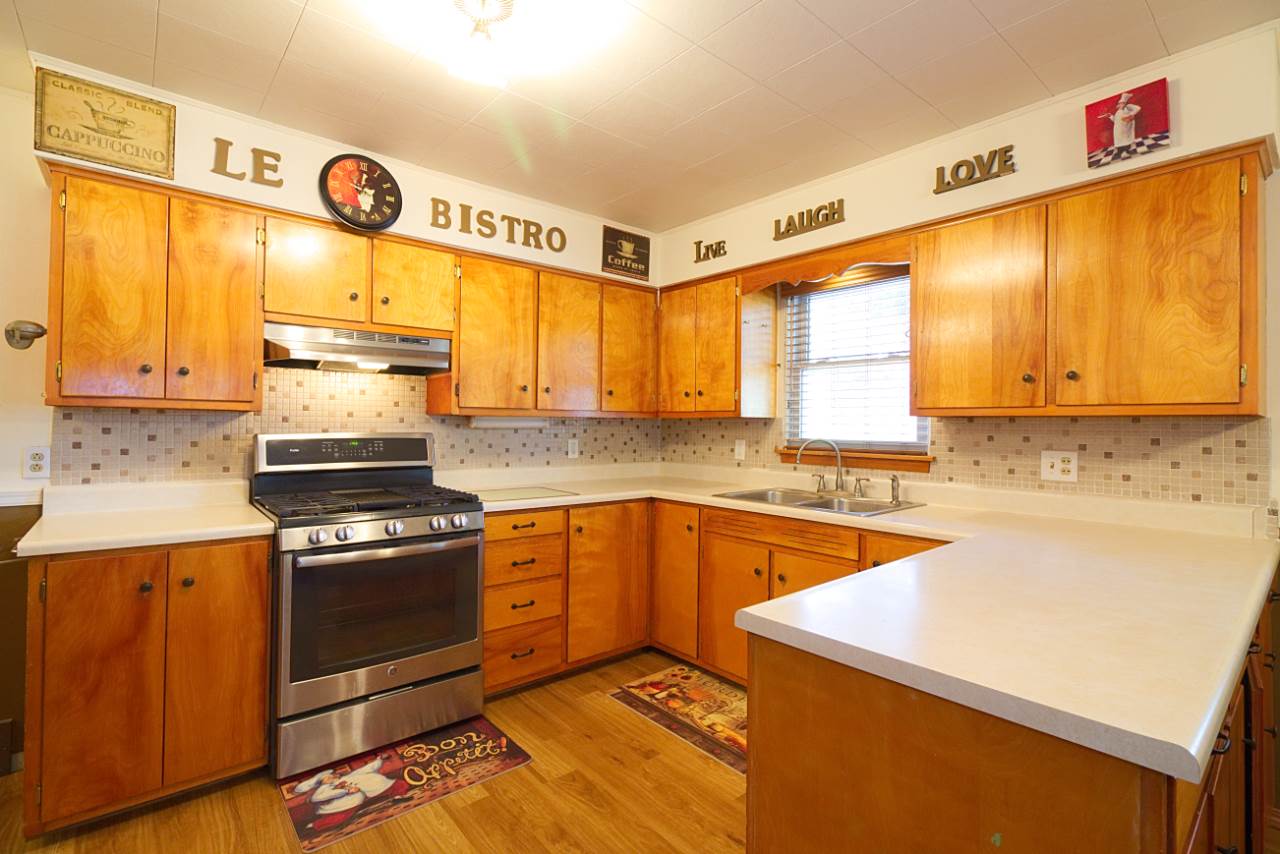 1001 Sheridan Road Pekin, IL 61554 - Photo 4 of 36 Gallery Image 4