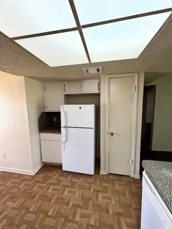 a view of utility room with washer and dryer