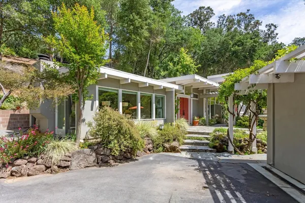 $4,328,000 | 18570 Oak Drive, Monte Sereno, CA 95030