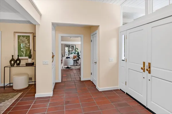 $4,328,000 | 18570 Oak Drive, Monte Sereno, CA 95030
