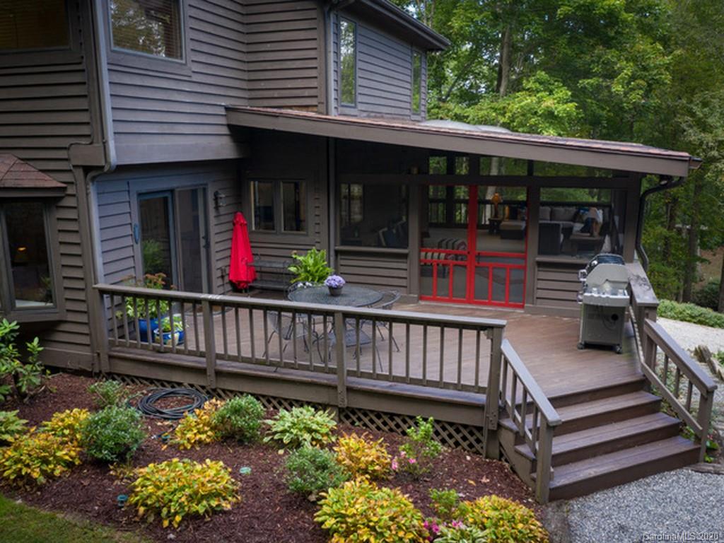 33 Spring Cove Road Swannanoa, NC 28778 - Photo 3 of 48 Gallery Image 3