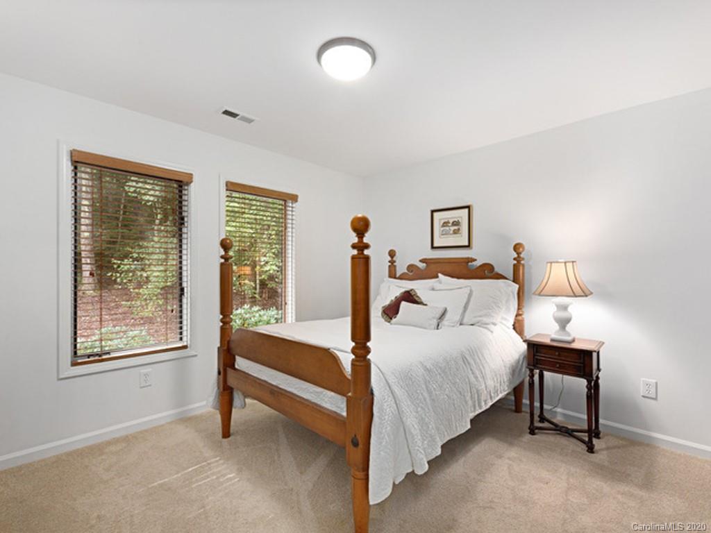 33 Spring Cove Road Swannanoa, NC 28778 - Photo 29 of 48 Gallery Image 29